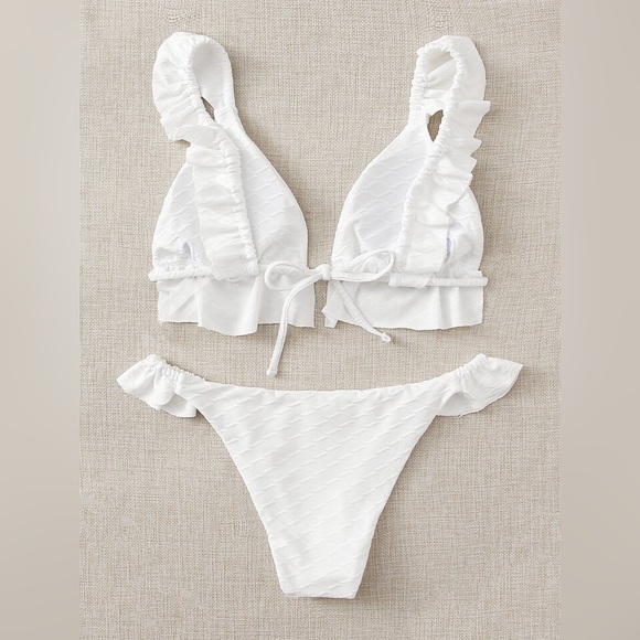 Textured Ruffle Triangle Bikini Swimsuit - Picture 3 of 9